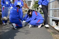 学校前の歩道