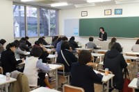 学級懇談会の様子