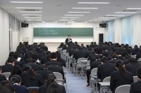 大学入試センター試験諸注意の様子